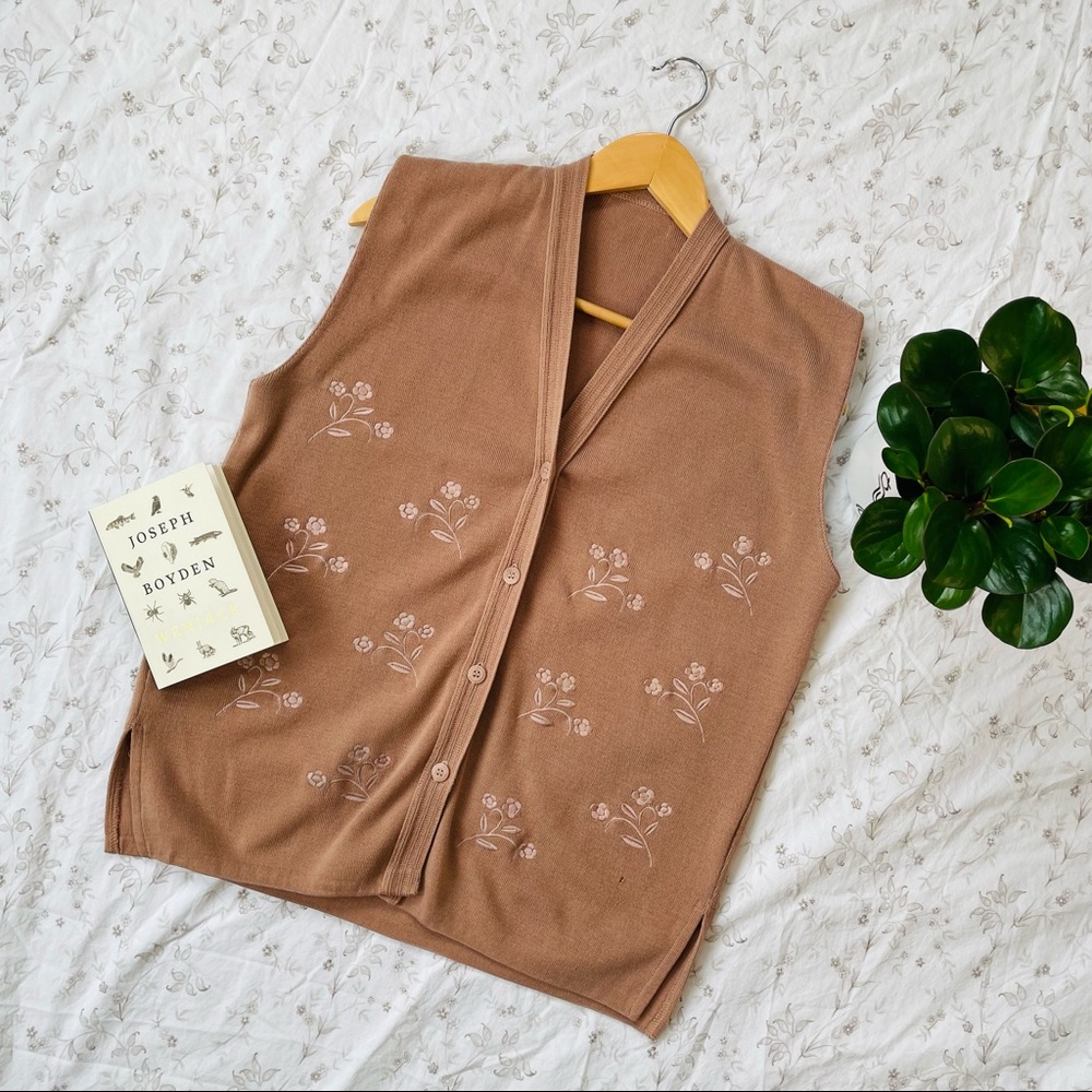 vintage embroidered sweater vest